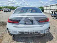 2026 BMW 330 фото