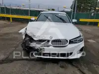 2026 BMW 330 photo