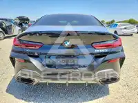 2026 BMW M8 фото