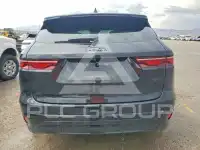2026 Jaguar F-PACE фото