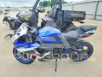 2026 Suzuki GSX-R750 фото
