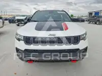 2026 Jeep COMPASS photo