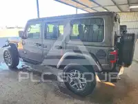 2026 Jeep WRANGLER фото