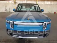 2026 Rivian R1S фото