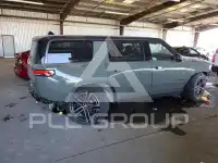2026 Rivian R1S фото