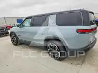 2026 Rivian R1S photo