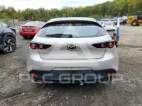2026 Mazda 3 фото