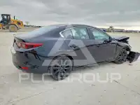 2026 Mazda 3 photo
