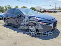 2026 Mazda 3 фото
