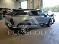 2026 Cadillac Optiq фото