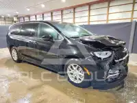 2026 Chrysler PACIFICA photo