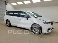 2026 Chrysler PACIFICA photo