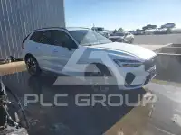 2026 Volvo XC60 фото