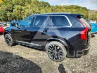 2026 Volvo XC90 фото