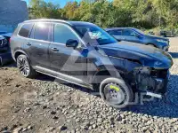 2026 Volvo XC90 photo