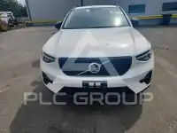 2026 Volvo XC40 photo