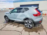 2026 Volvo XC40 фото