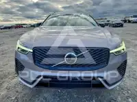 2026 Volvo XC60 фото