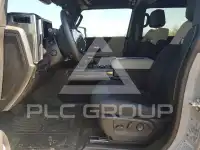 2026 GMC HUMMER EV фото