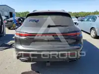 2026 Porsche MACAN photo