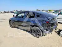 2026 Tesla Model Y фото