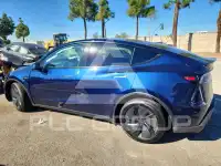 2026 Tesla Model Y фото
