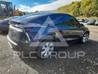 2026 Tesla Model Y фото
