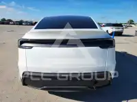 2026 Tesla Model Y photo