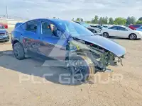 2026 Tesla Model Y фото