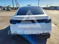 2026 Tesla Model Y фото