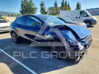 2026 Tesla Model Y фото