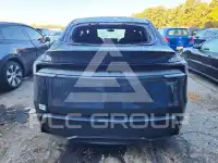 2026 Tesla Model Y фото