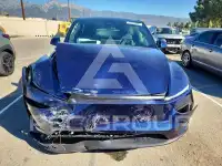 2026 Tesla Model Y фото