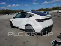 2026 Tesla Model Y фото