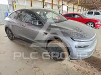 2026 Tesla Model Y фото