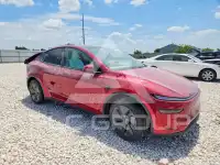 2026 Tesla Model Y фото