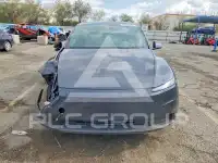 2026 Tesla Model Y photo