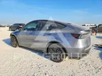 2026 Tesla Model Y фото
