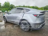 2026 Tesla Model Y фото