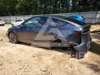 2026 Tesla Model Y фото