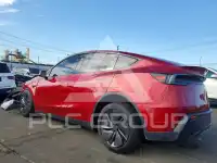 2026 Tesla Model Y фото