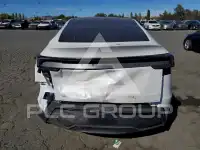 2026 Tesla Model Y фото