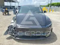 2026 Tesla Model Y фото