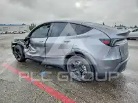 2026 Tesla Model Y photo