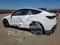 2026 Tesla Model Y photo