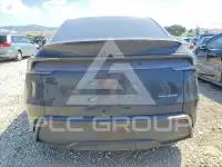 2026 Tesla Model Y фото