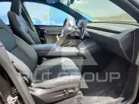 2026 Tesla Model Y фото