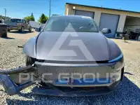 2026 Tesla Model Y фото