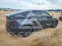 2026 Tesla Model Y фото