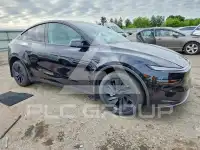 2026 Tesla Model Y photo